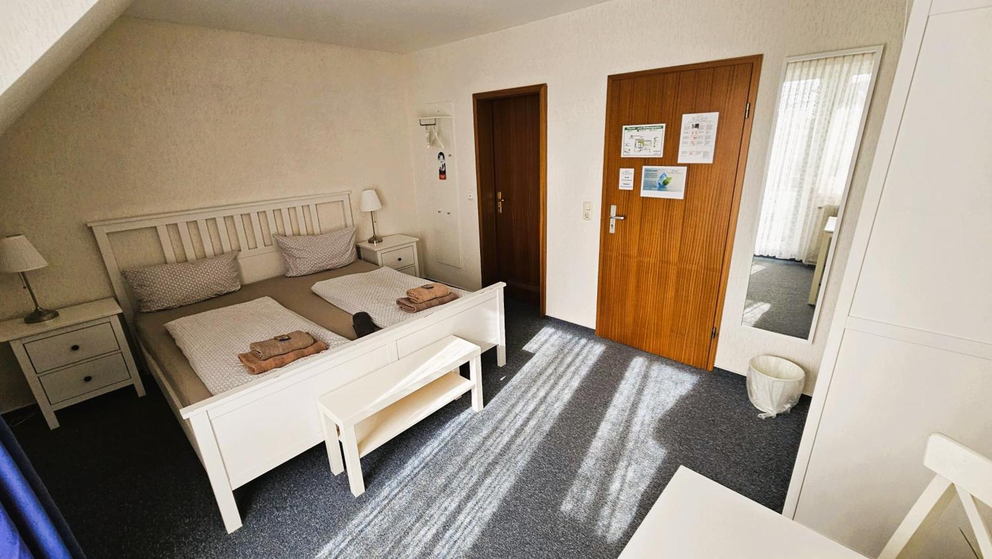 Hotel Dorfkrug Buesum Pokoj fotografie