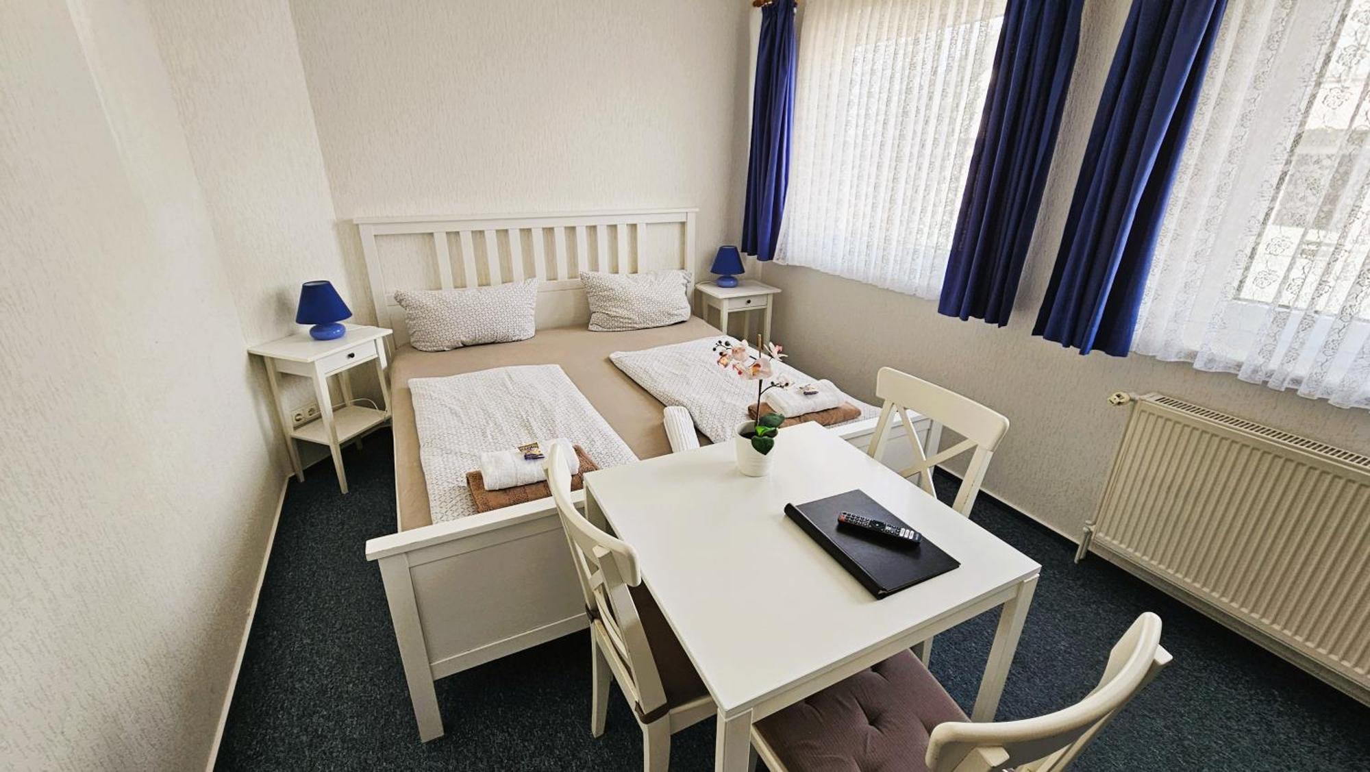 Hotel Dorfkrug Buesum Exteriér fotografie